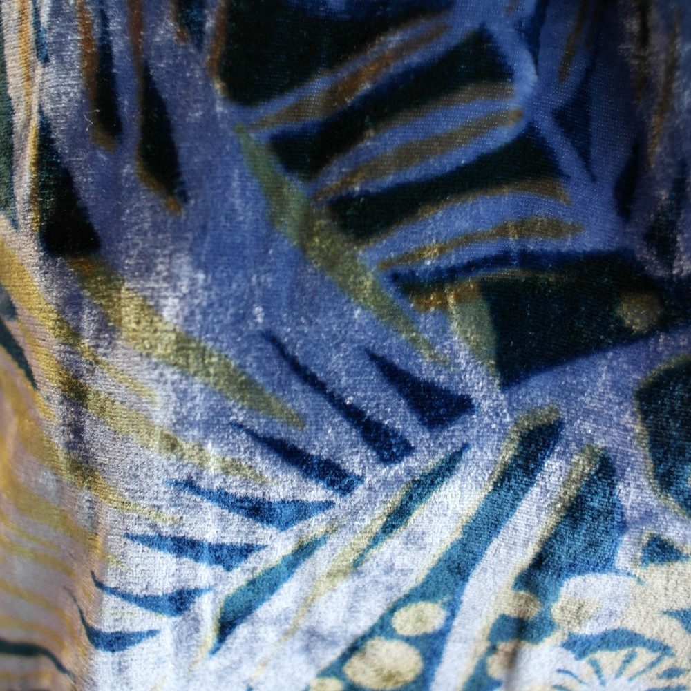 Double Velvet Long Scarf - Blue Loquat